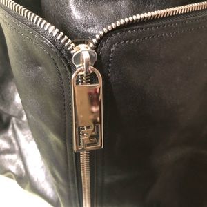 fendi zipper